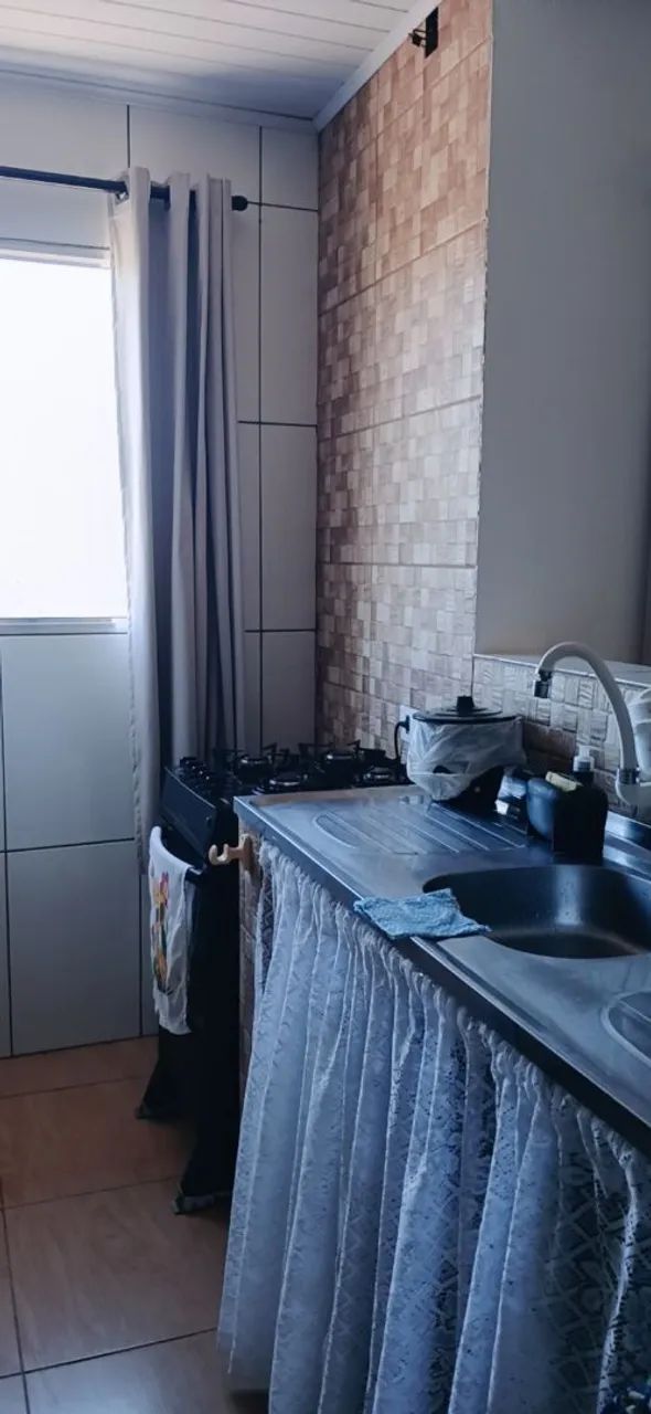 Aluga-se um sobrado Terra Preta