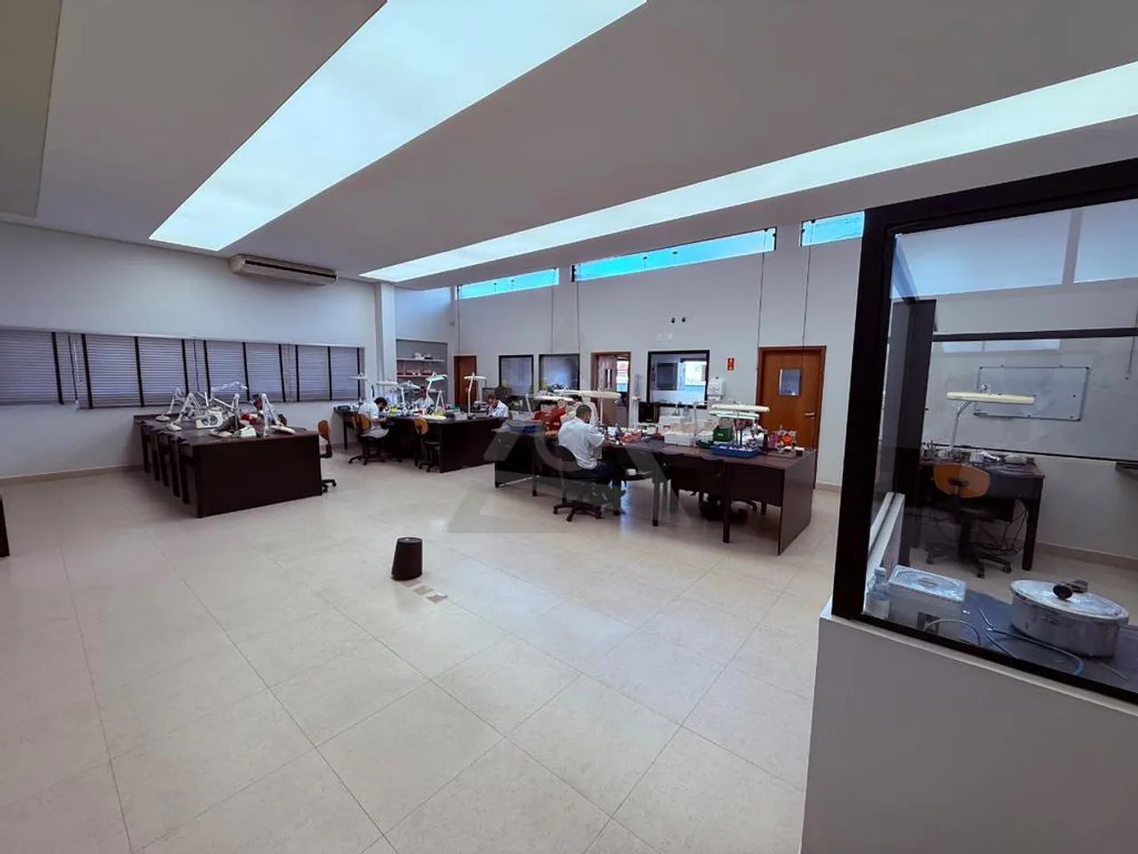 Casa à venda e para alugar em Campinas, Jardim das Paineiras, com 20 quartos, com 786 m² - Foto 5