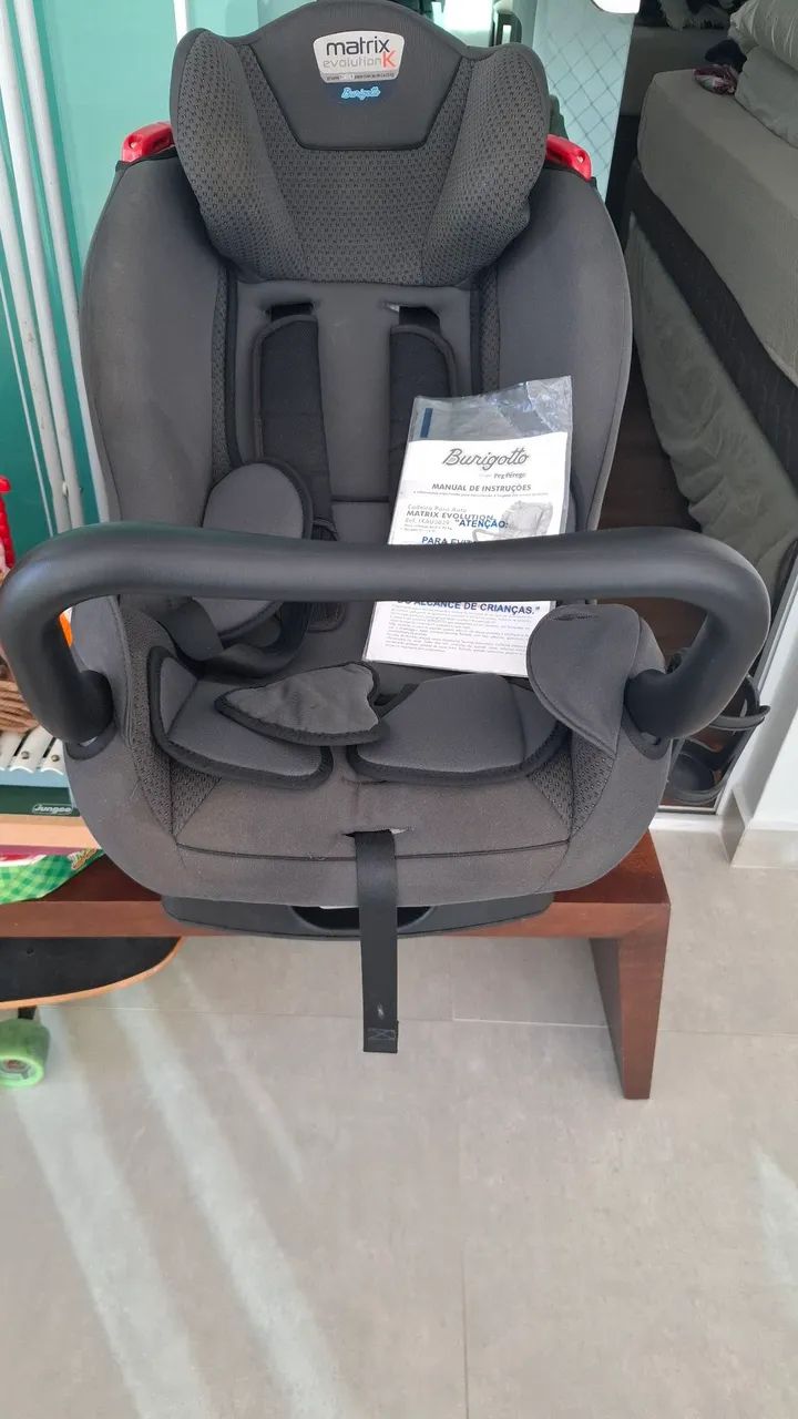Vendo cadeirinha para carro Burigotto Matrix Evolution 