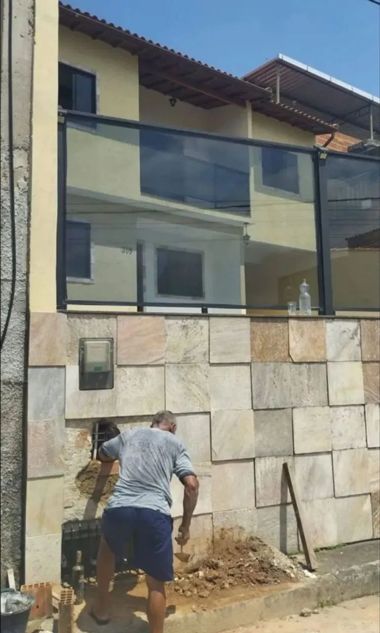 Casa à Venda.