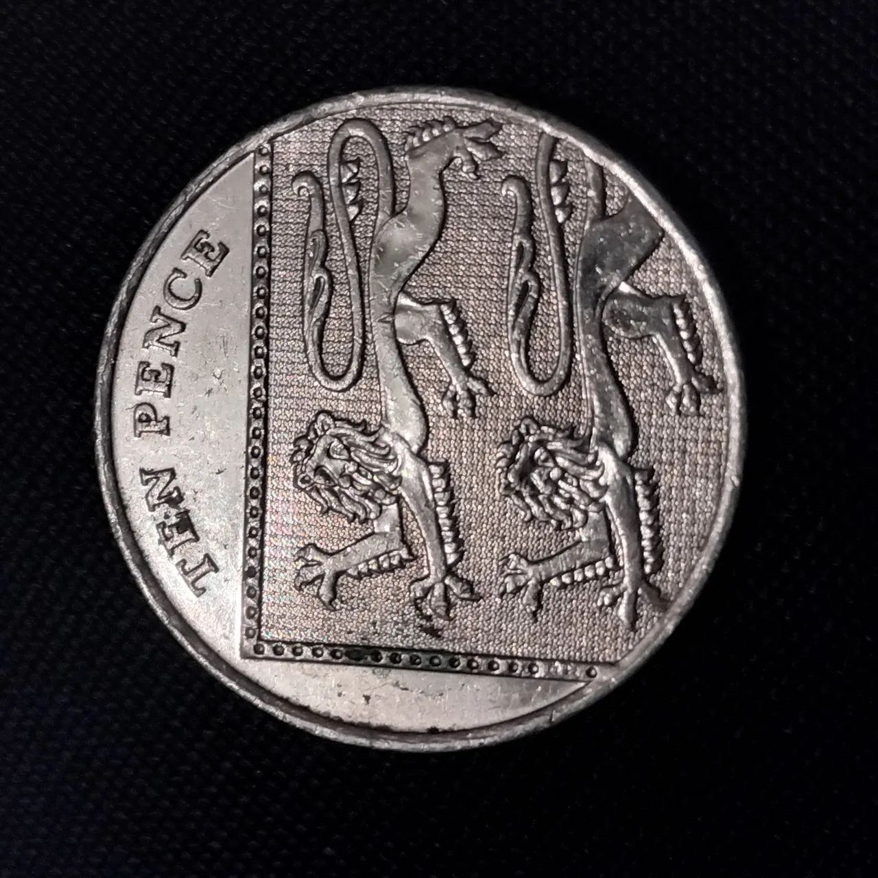 Moeda 10 Pence 2015 Inglaterra In  - Foto 5