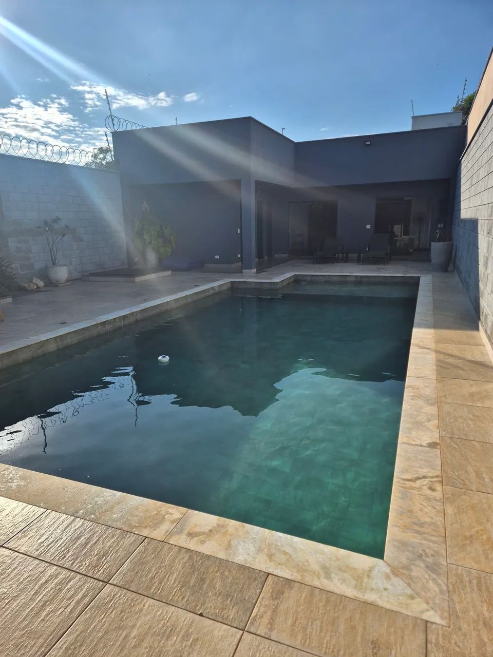 EDICULA COM PISCINA - Foto 2