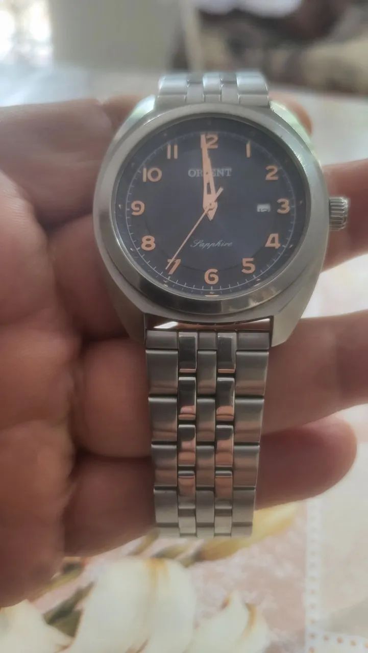 Raro relógio oriente quartzo 40 mm de caixa vidro em Saphira 