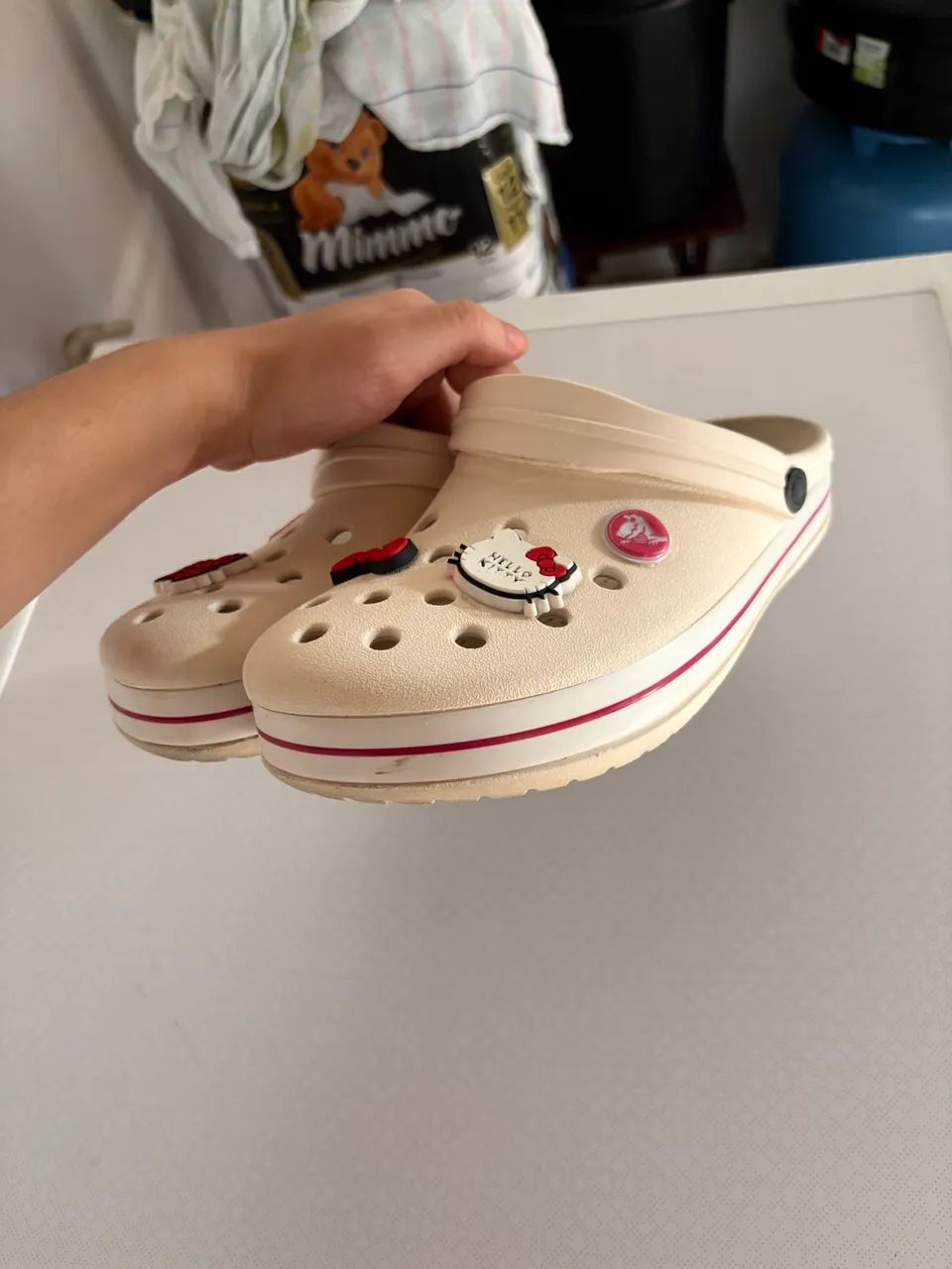 crocs babuche segunda linha bege  - Foto 2