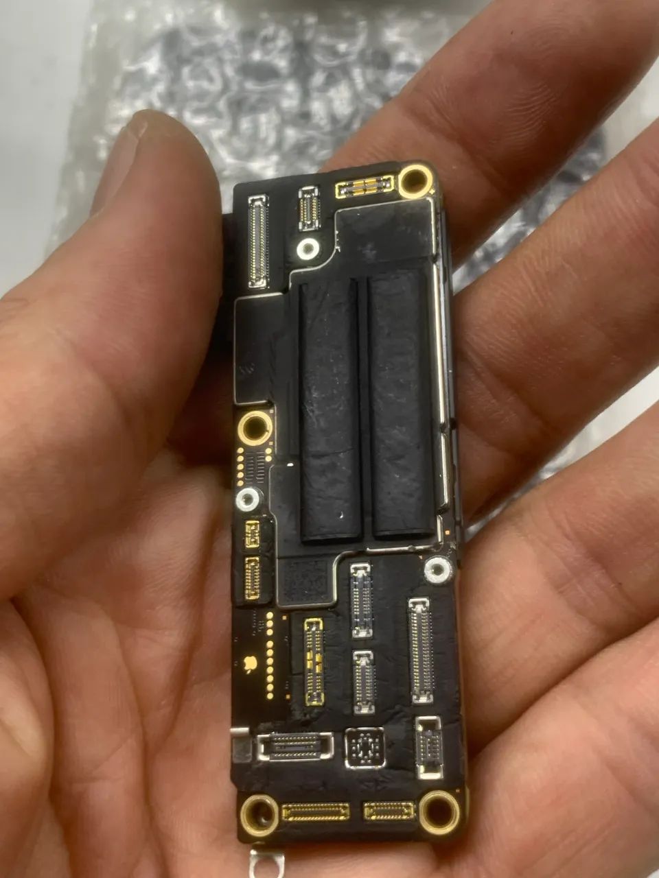 Placa mãe iPhone 16 pro Max 512gb - Foto 5
