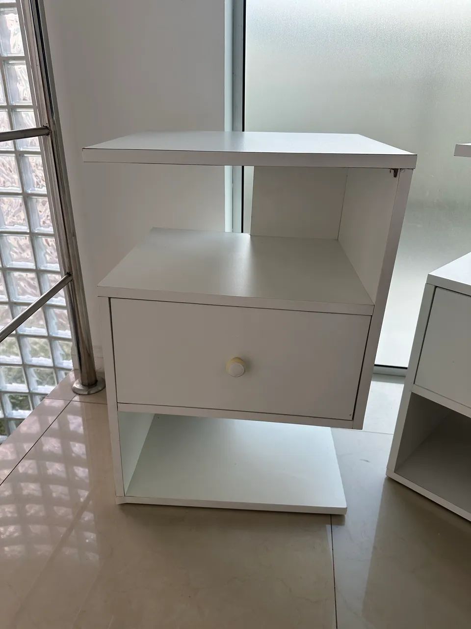 Nightstand65569086230017121