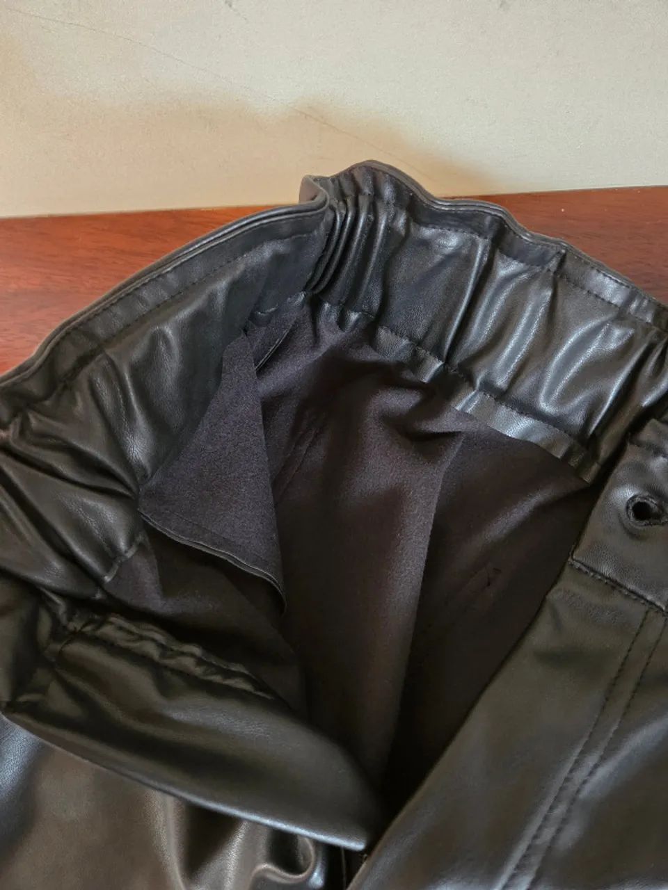 Short Courino Preto - Foto 5