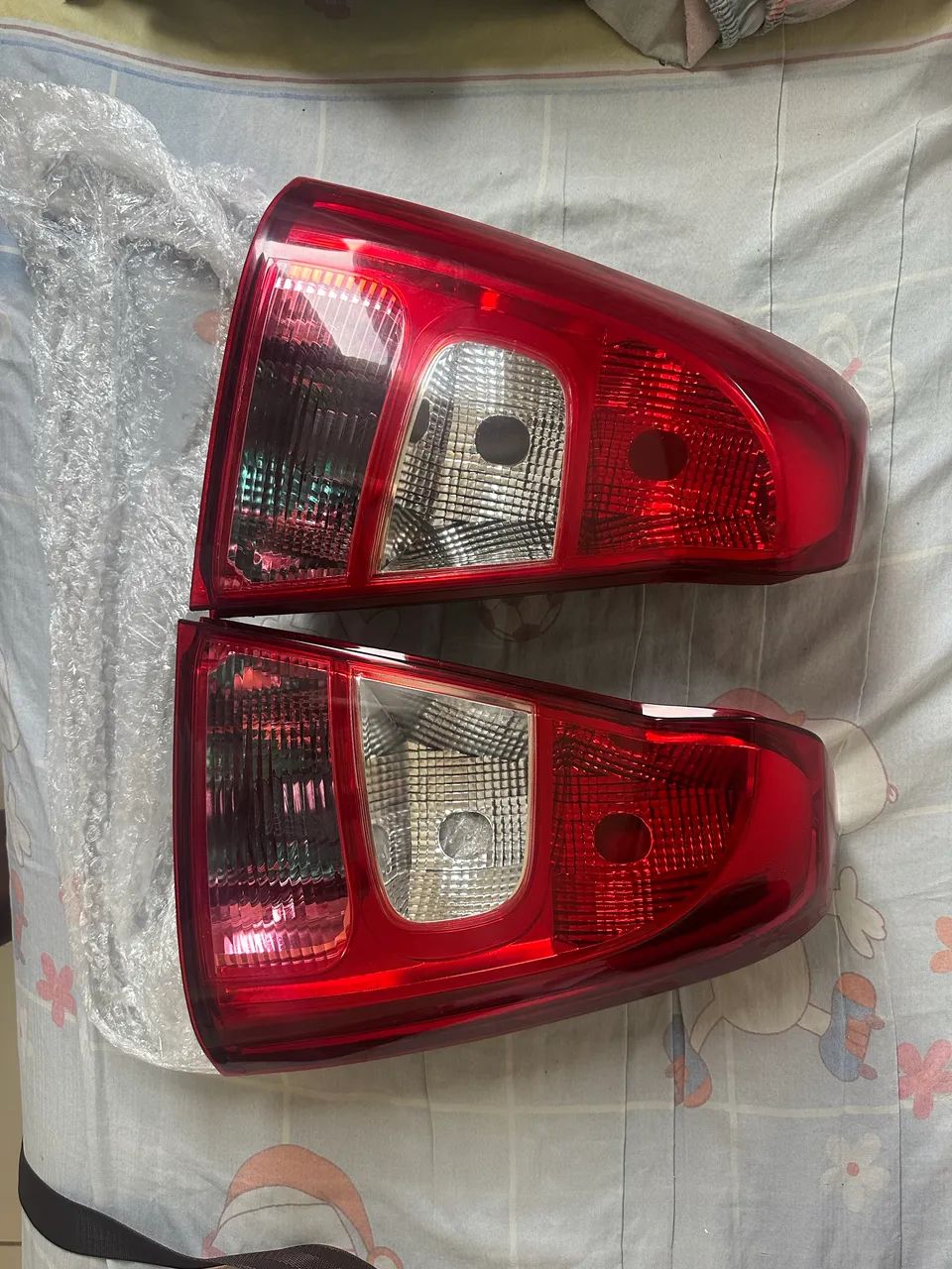 Par de lanterna RENAULT LOGAN 2010 a 2013 - Foto 4