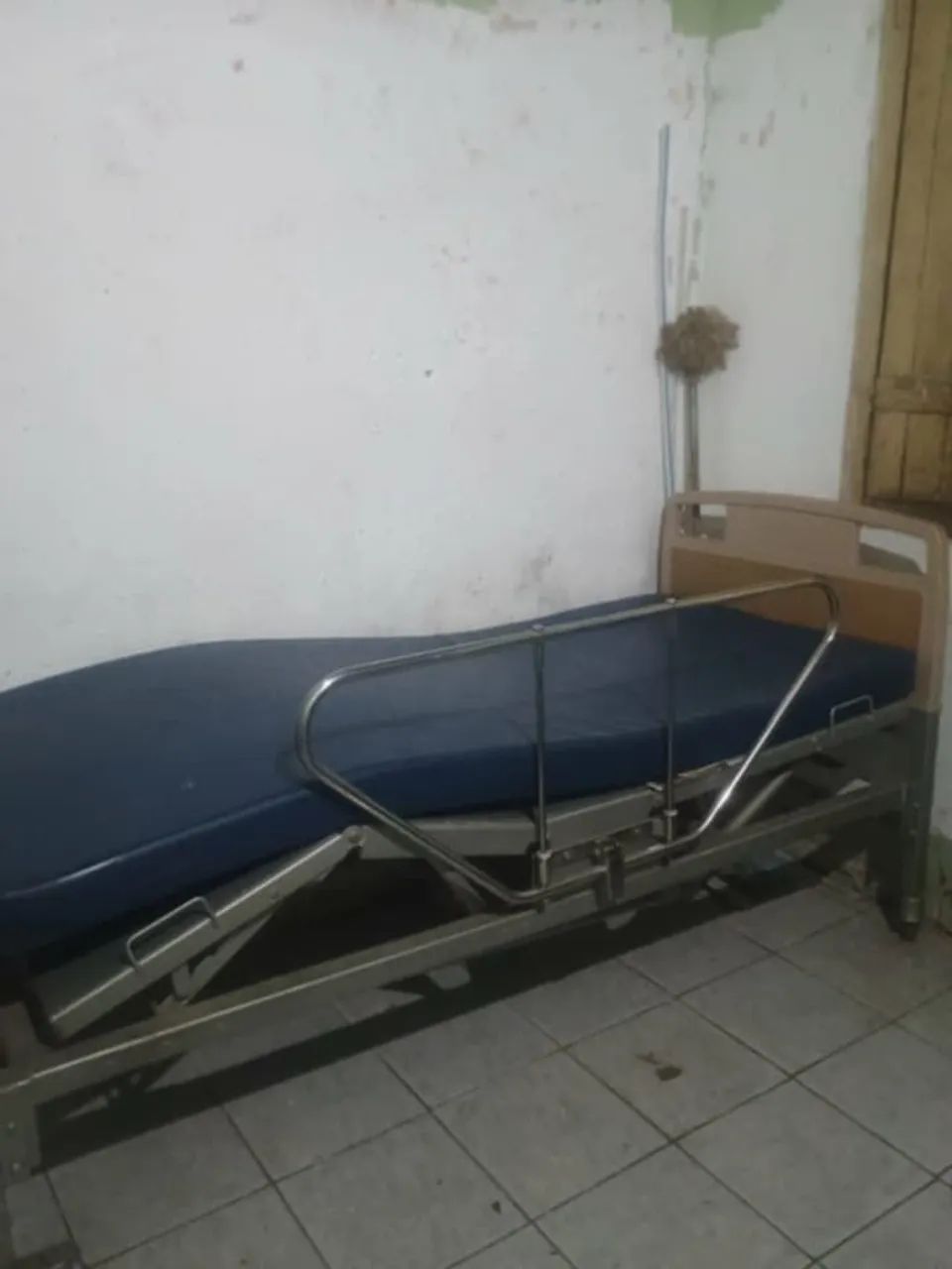 Maca Hospitalar com Grade Lateral ? R$ 800 - Foto 3