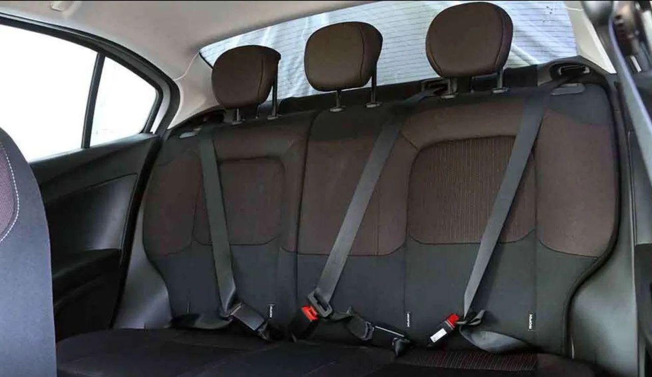 Fiat Cronos Precision 1.8 16V Flex Aut. 2021 - Foto 4