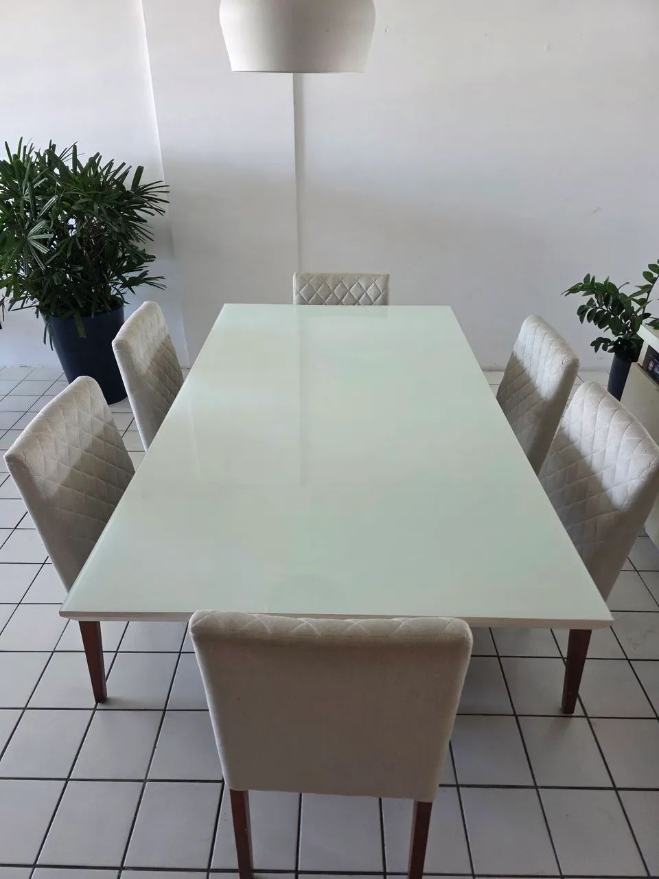 Mesa de jantar 6 lugares com 6 cadeiras 