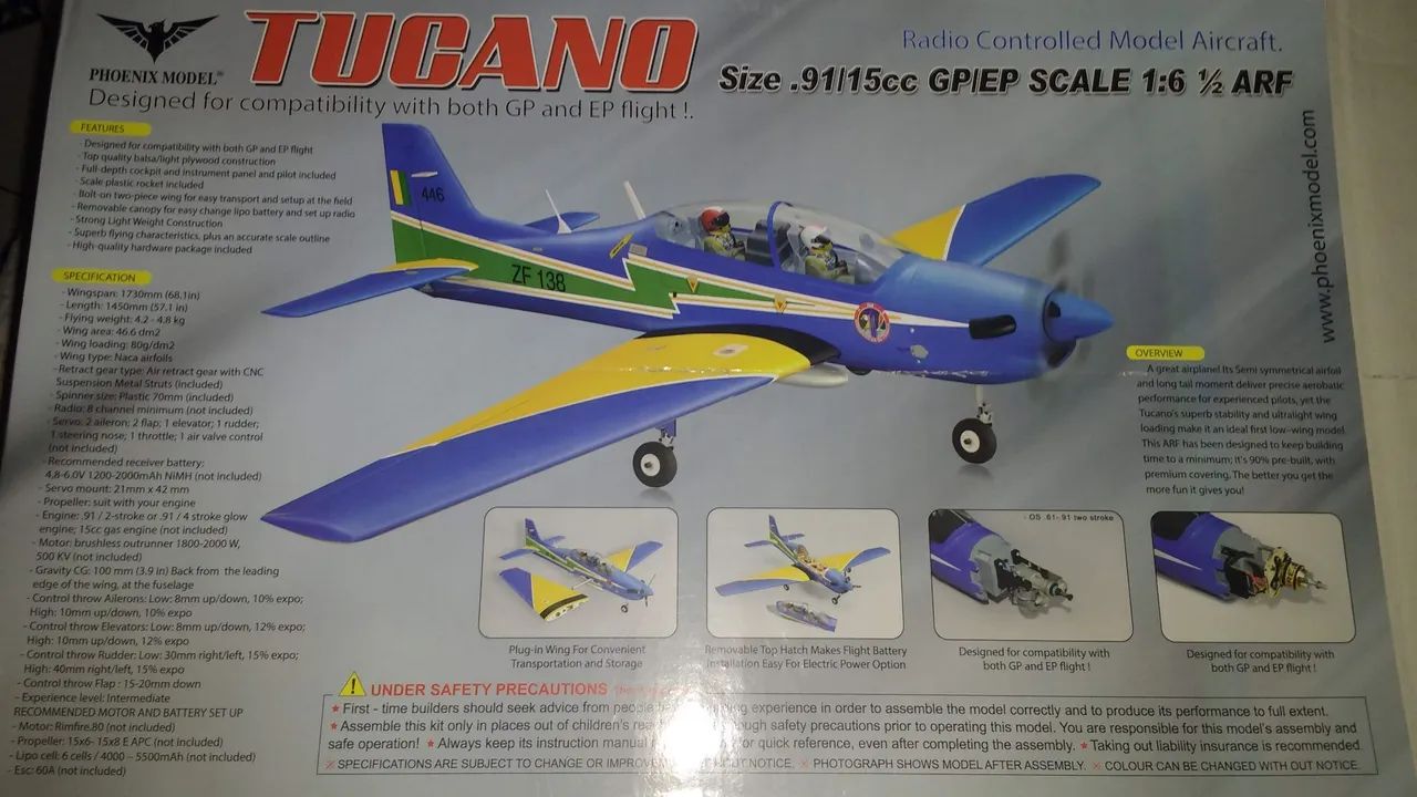 Aeromodelo tucano 