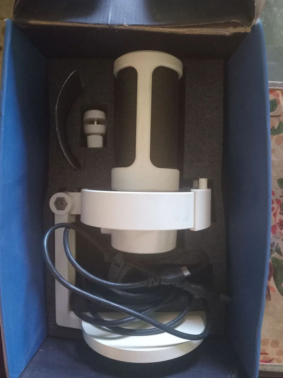 Microfone Gamer Fifine Ampligame A8