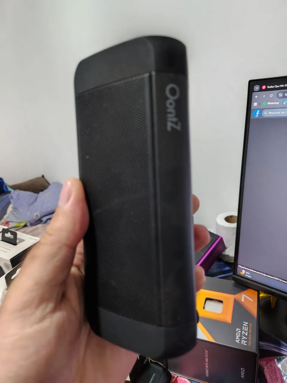 Caixa de som Bluetooth oOntz leves marcas 