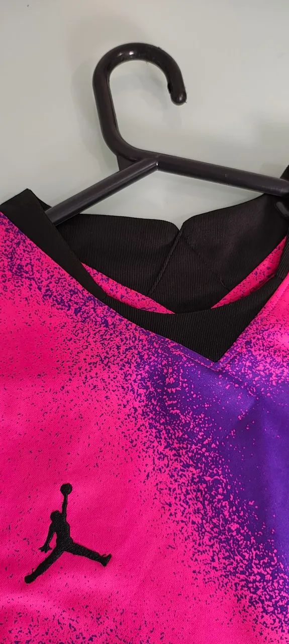 Camisa PSG rosa e roxo nova 