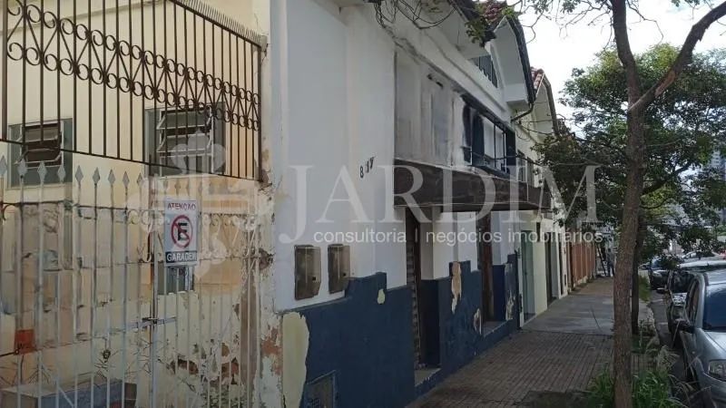 EXELENTE LOCALIZAÇÃO NA ÁREA CENTRAL - Foto 2