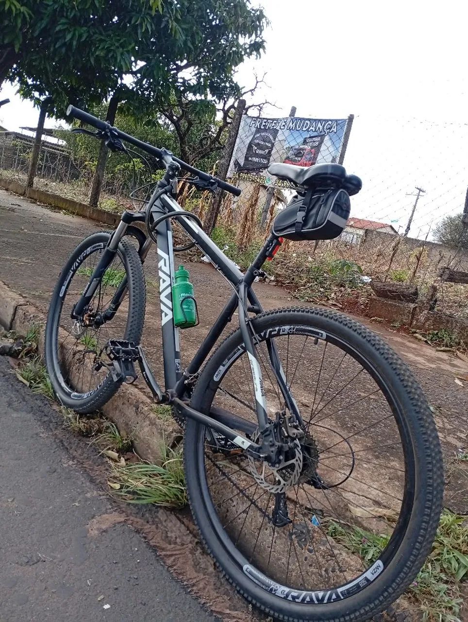 Vendo Bicicleta aro 29  - Foto 2