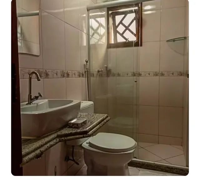 Casa arejada com 2 suítes e 1 quarto +1 banheiro,área goumet - Foto 3