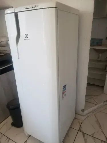 Geladeira eletrolux