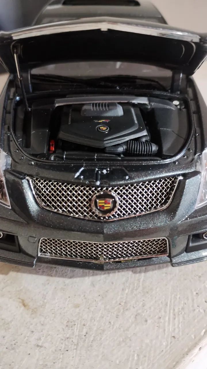 1:18 miniatura Cadillac CTS-V raríssimo! kyosho autoart norev