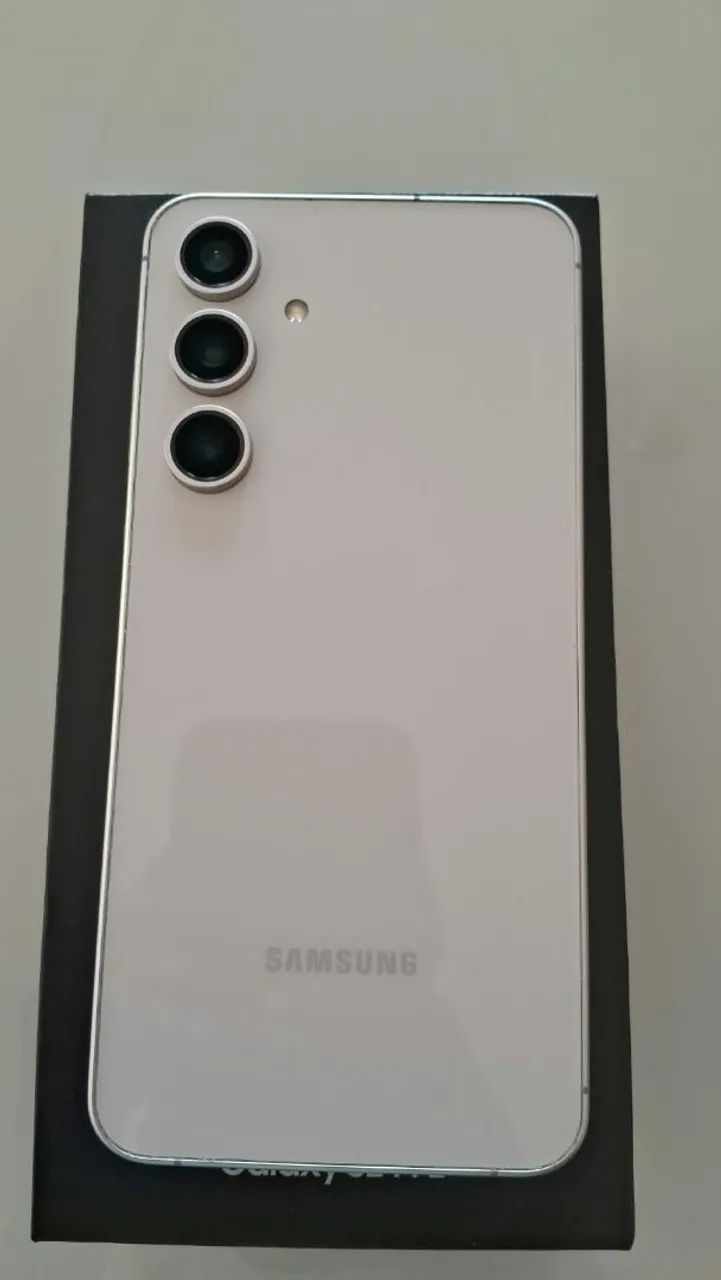 Samsung S24 FE - Foto 2