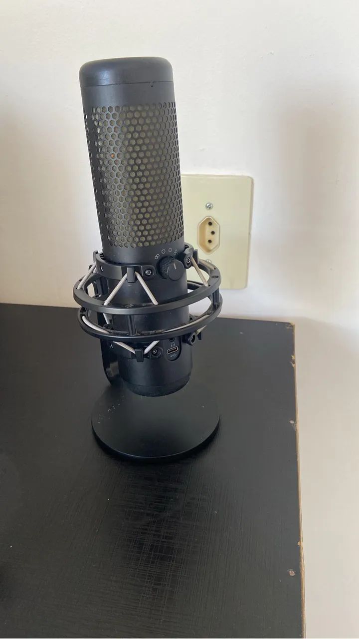 Microfone Hyperx Quadcast s  - Foto 3
