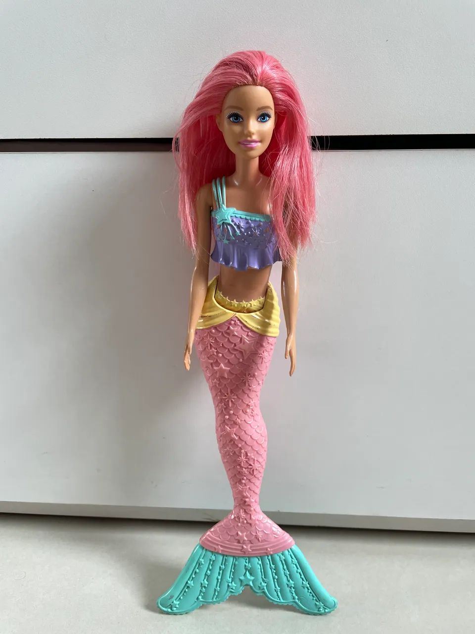 Boneca Barbie Dreamtopia Sereia Cabelo Rosa e Cauda Rosa