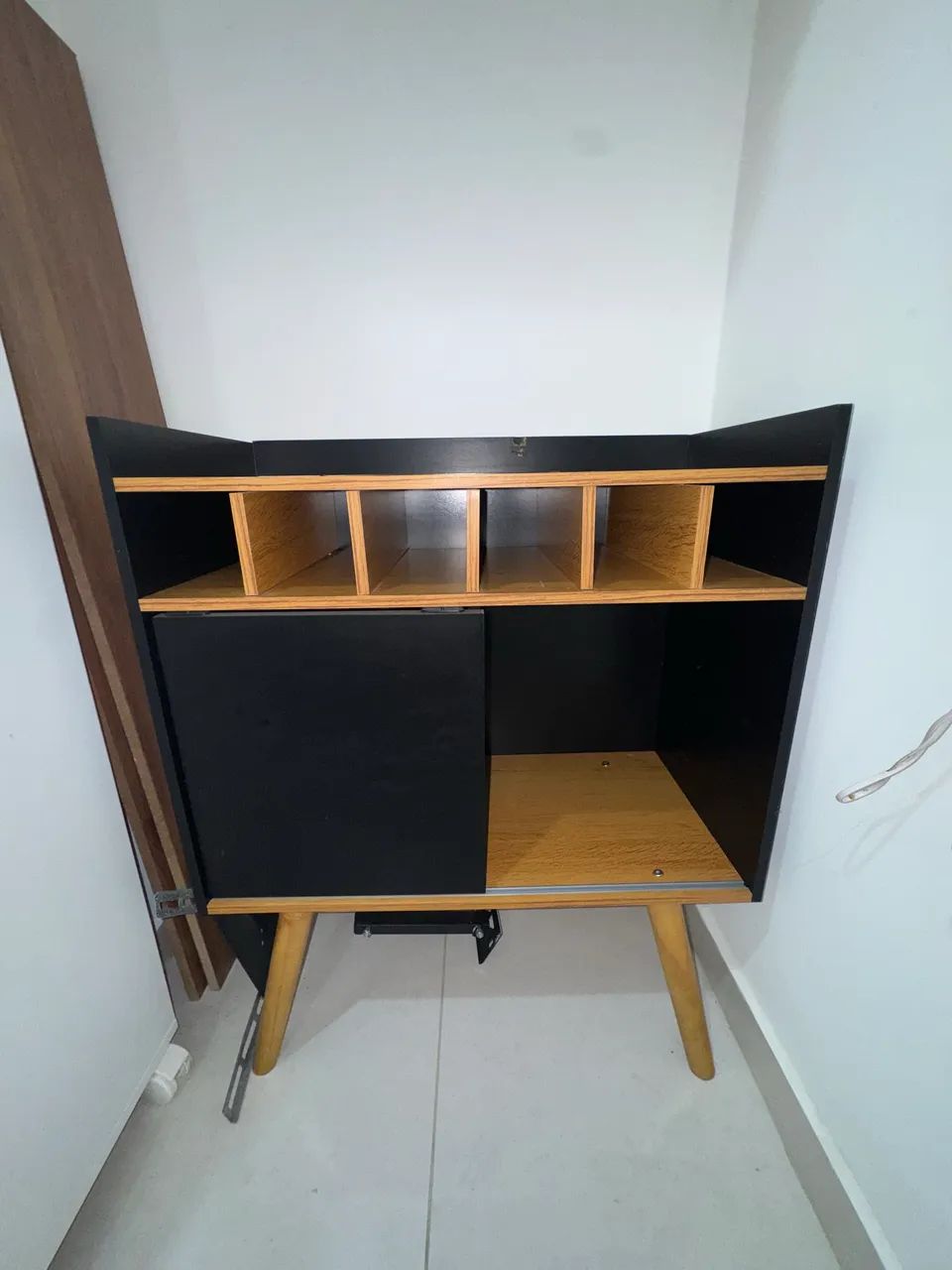 Mini adega / armário  - Foto 2