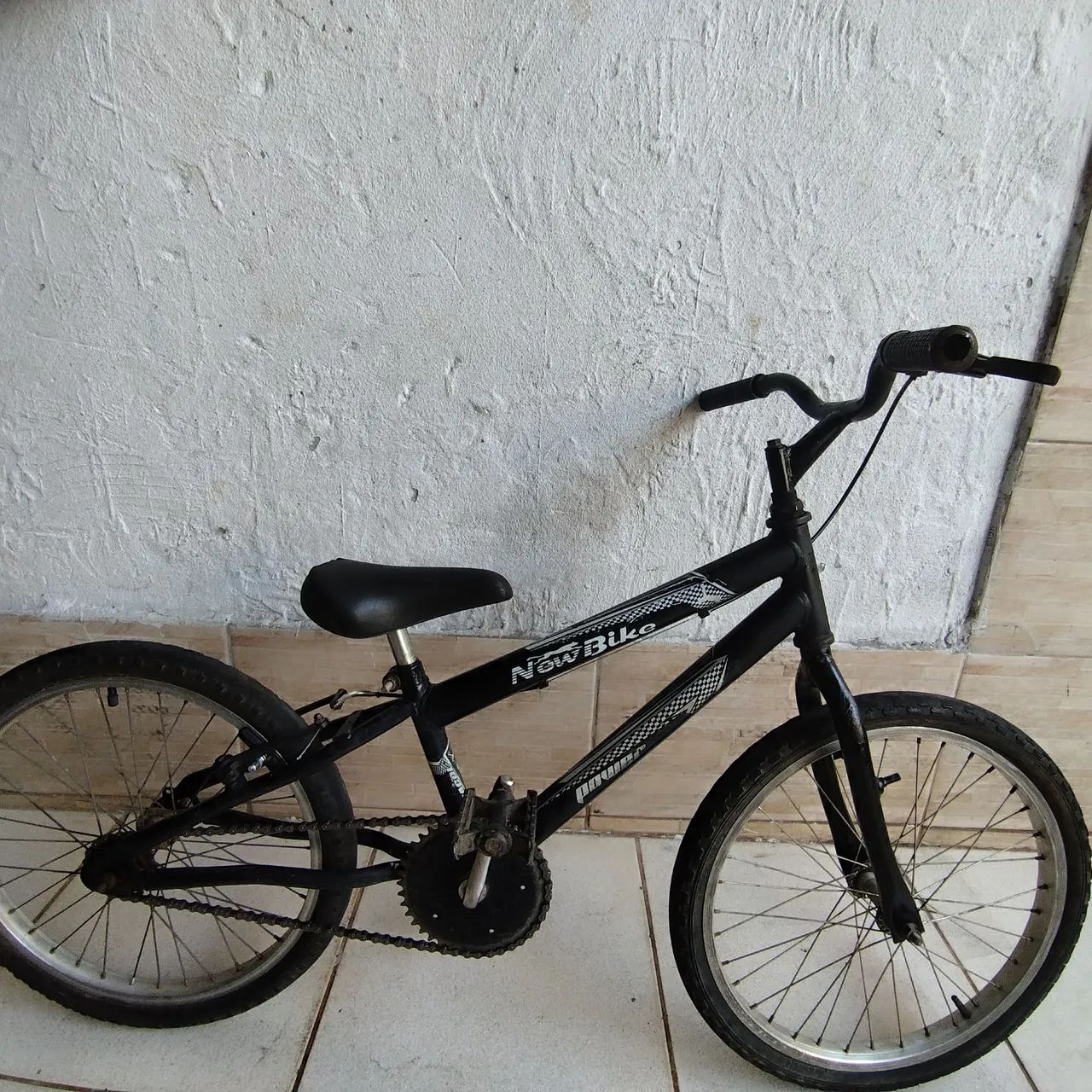 Bicicleta infantil aro 20 - Foto 4