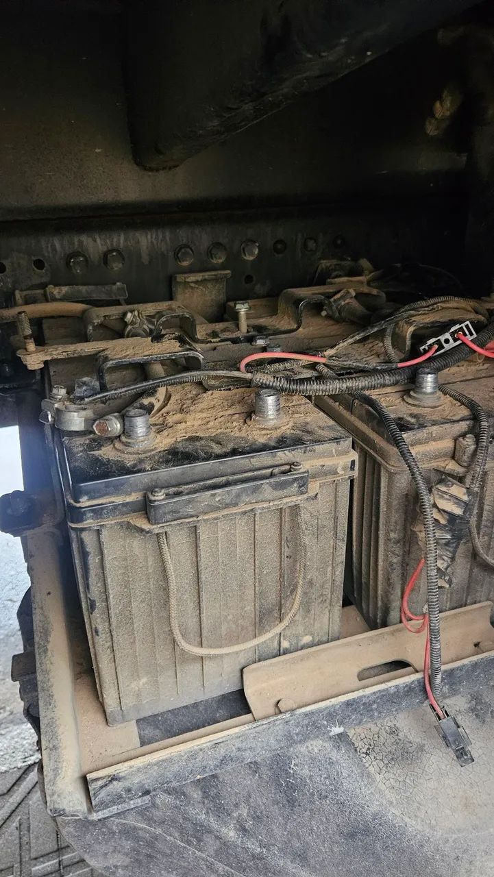 Bateria 150ah e 180ah usada boa - Foto 2