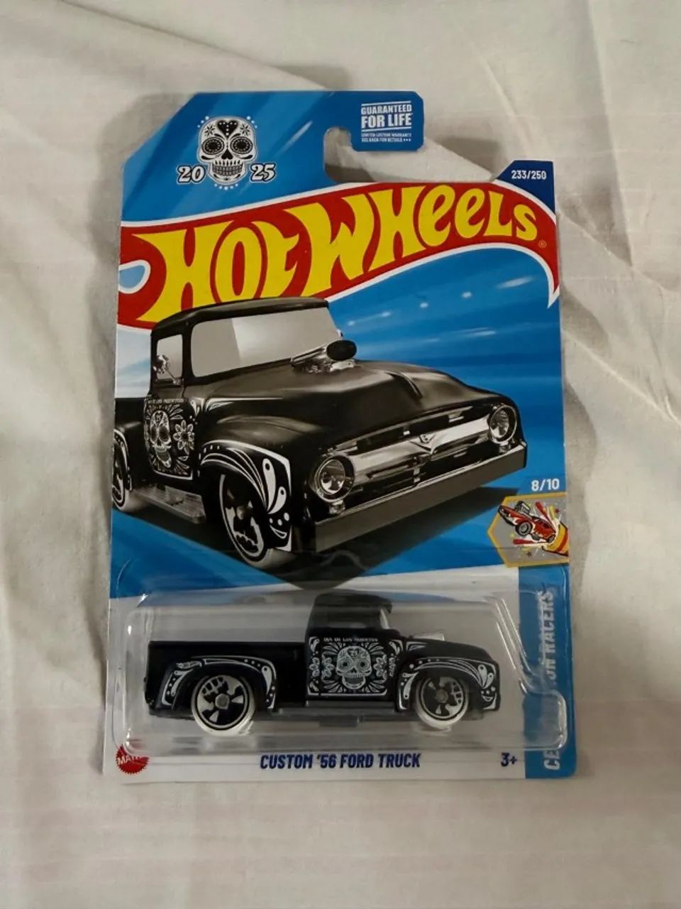 Custom '56 Ford Truck - Edição Día de Los Muertos
