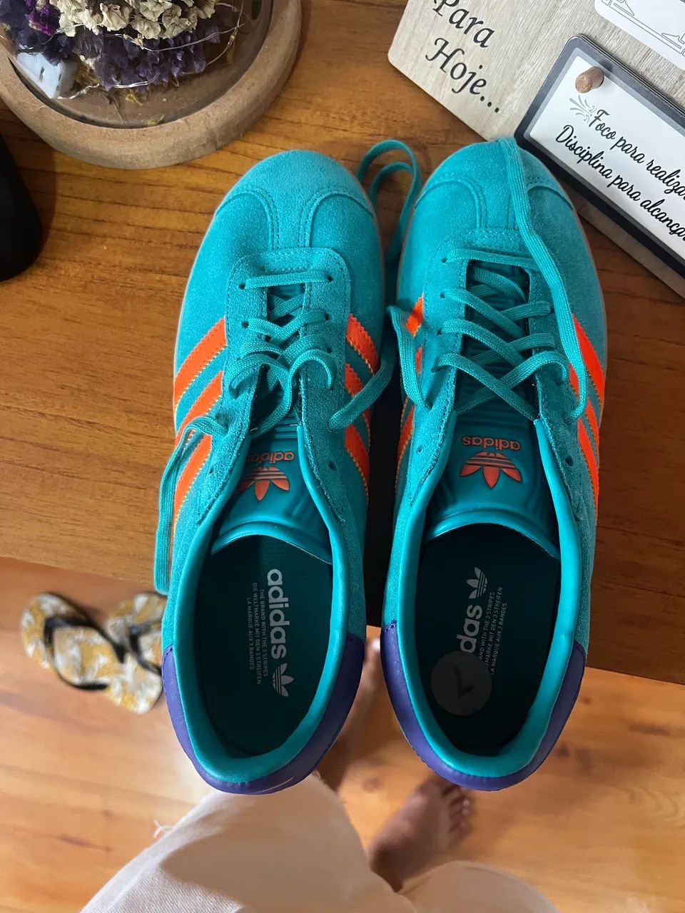 Tênis adidas gazelle  - Foto 4