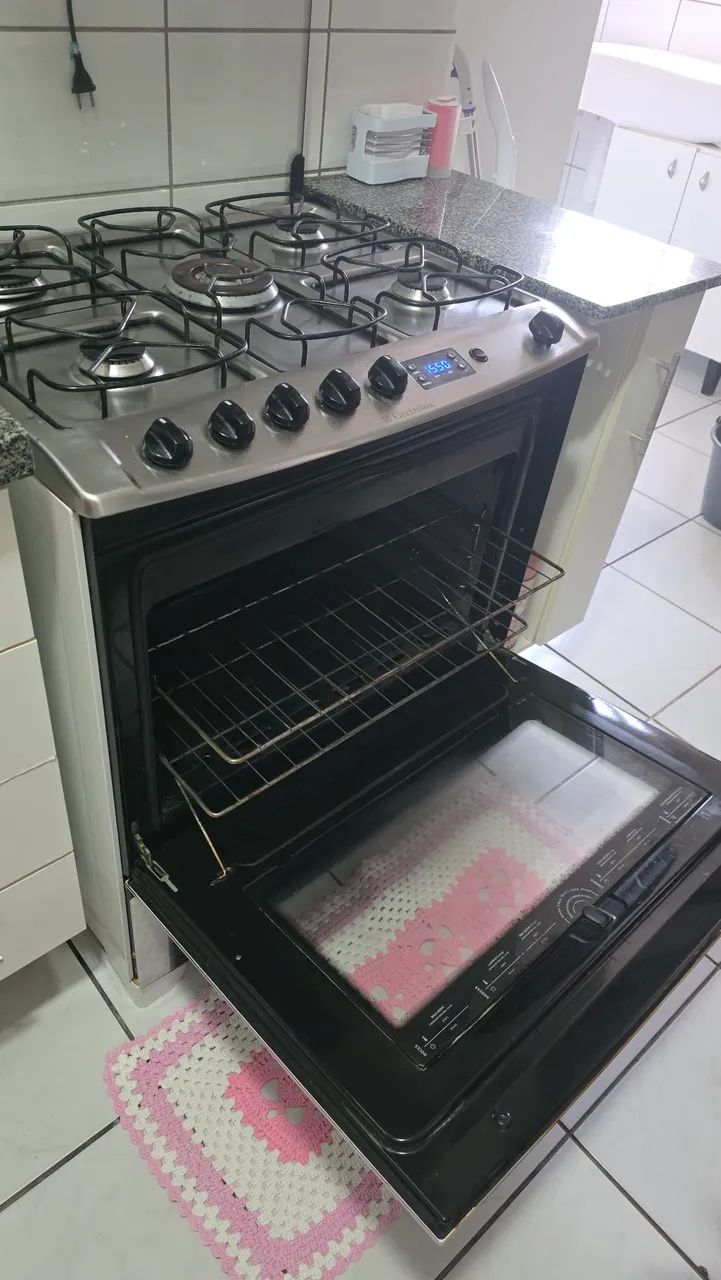 Fogao 5 bocas Electrolux  - Foto 2