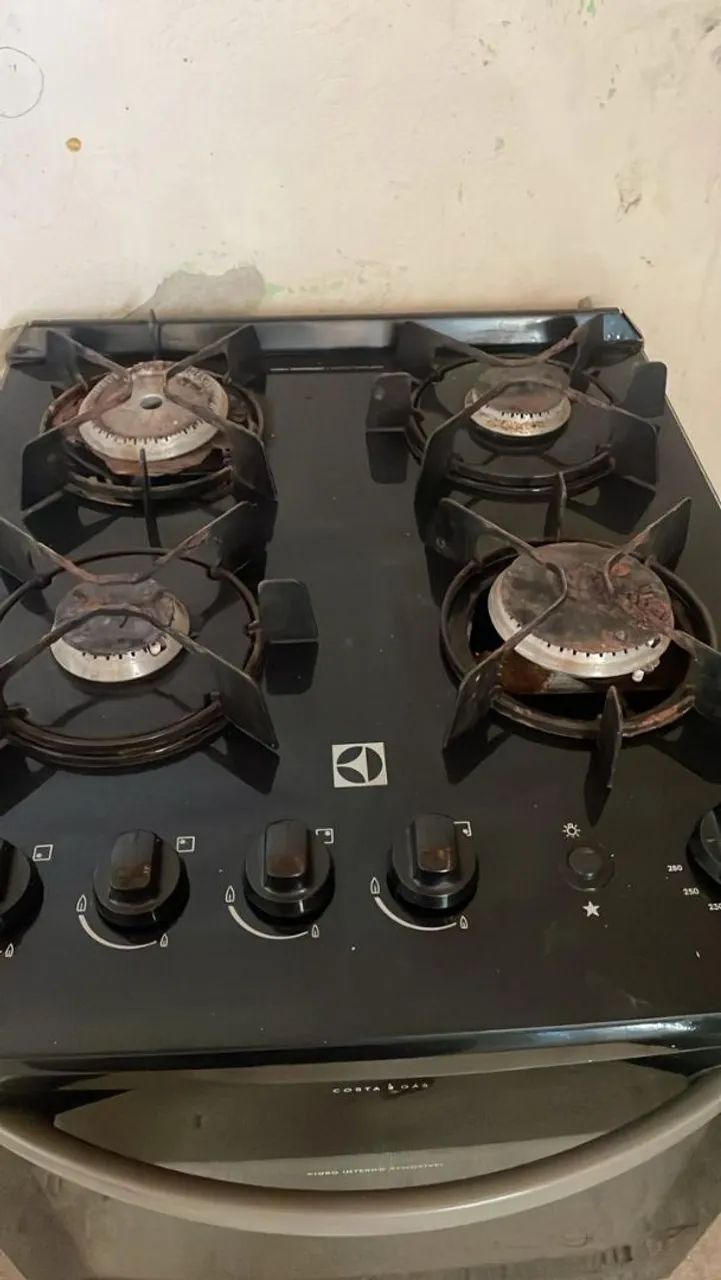 Fogão Eletrolux inox 4 bocas