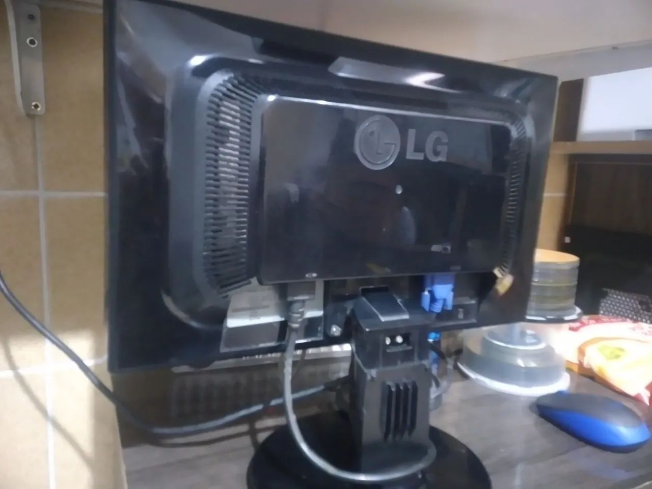 Monitor de vídeo LG 17 polegadas - Foto 3
