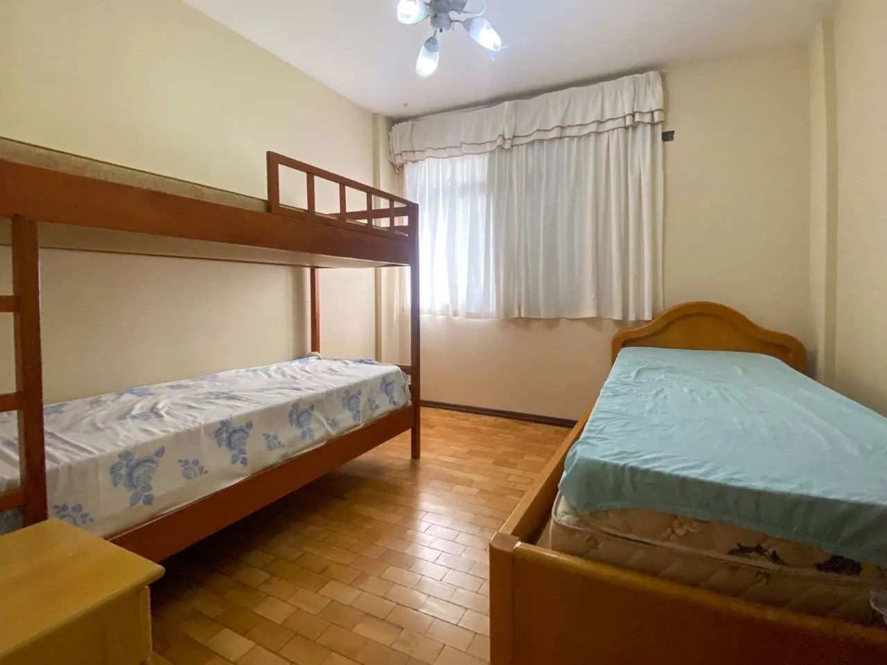 Apartamento Frente Mar Mobiliado com 4 Dormitórios para Locação em Balneário Camboriú - Foto 12