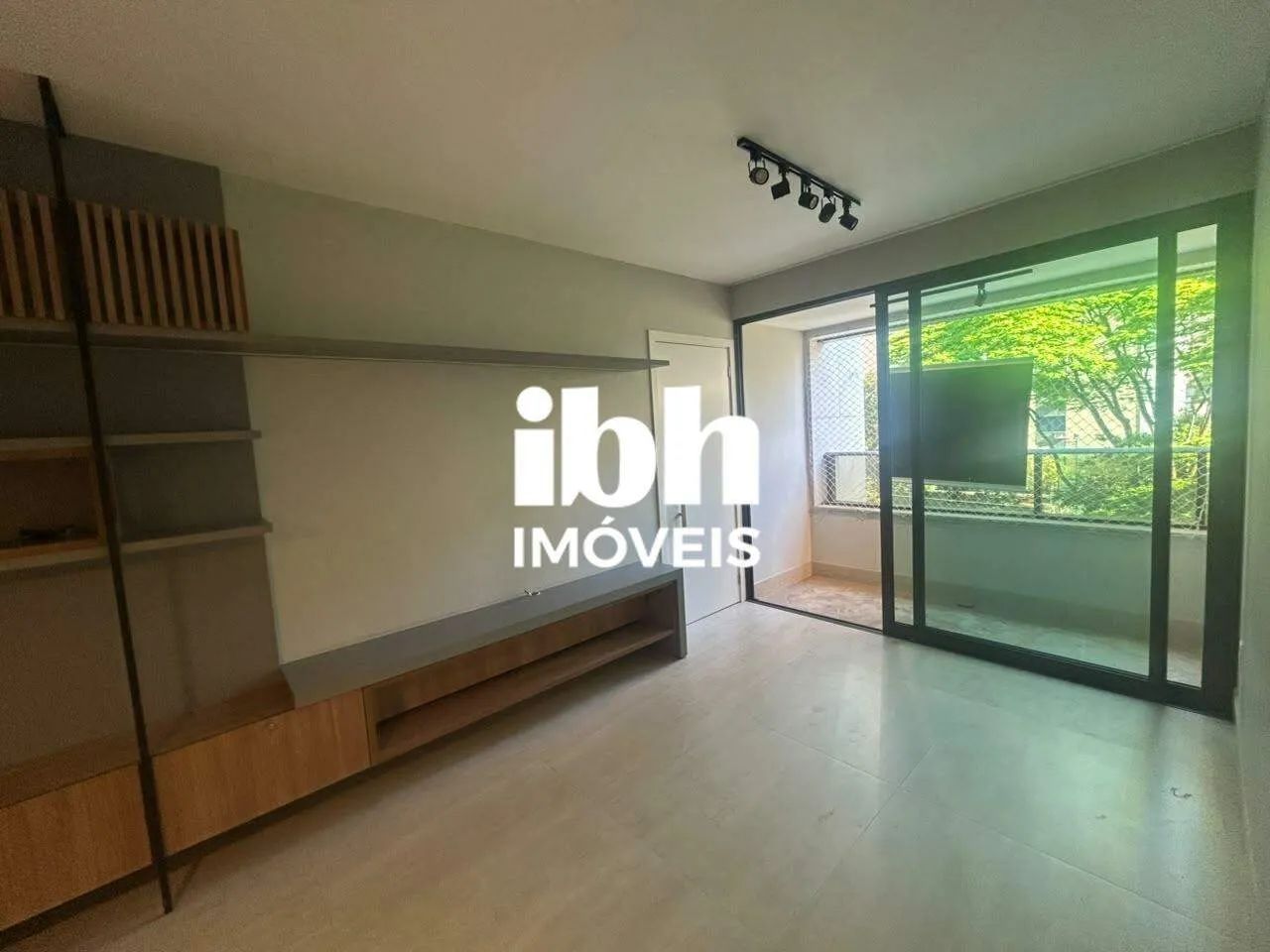 Apartamento com 3 Quartos para alugar, 74m² - Lourdes - Foto 4