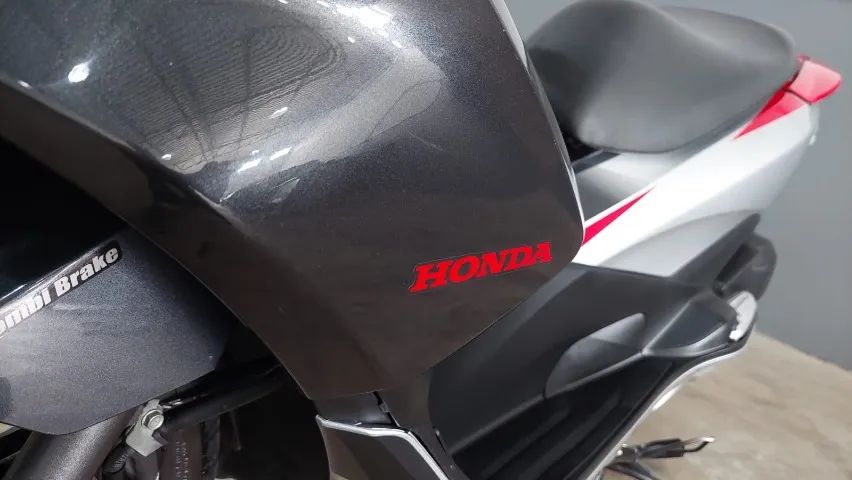 PCX 150 Sport 2018 - Foto 2