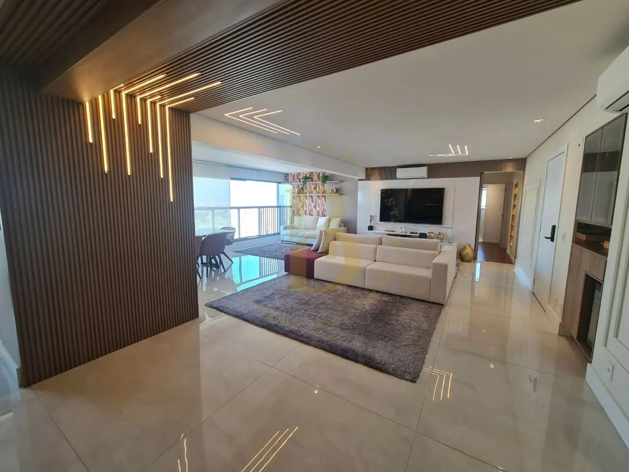 Apartamento na Vila Mariana com 162m², 3 Suítes e Varanda Gourmet - Foto 4