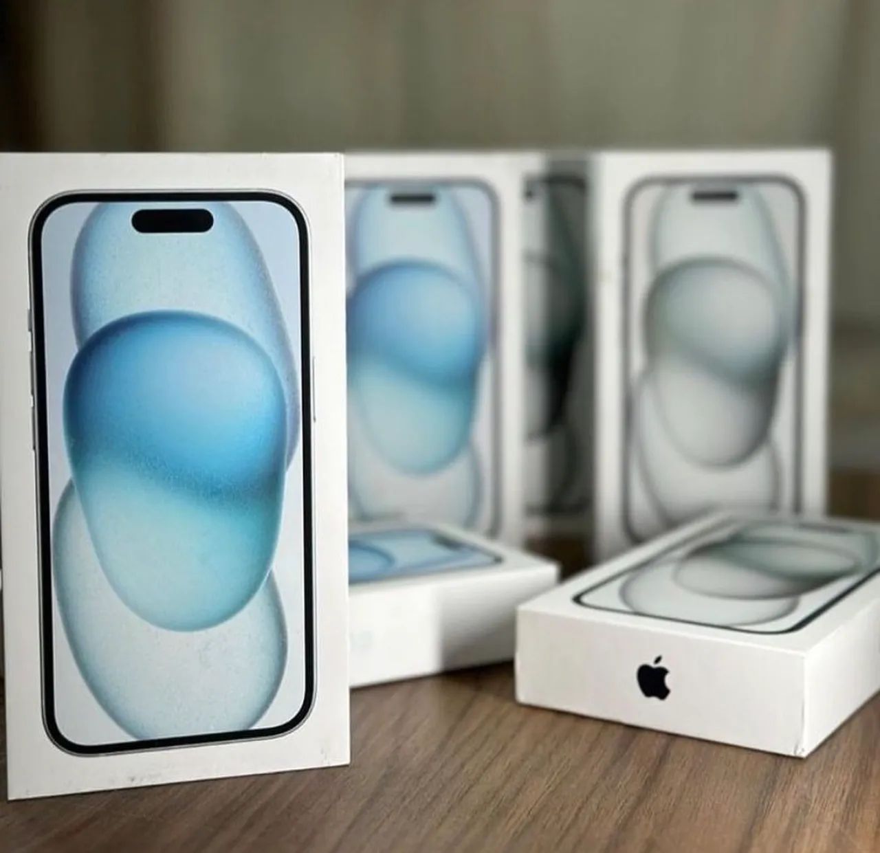 iPhone 15 LACRADO 128gb  