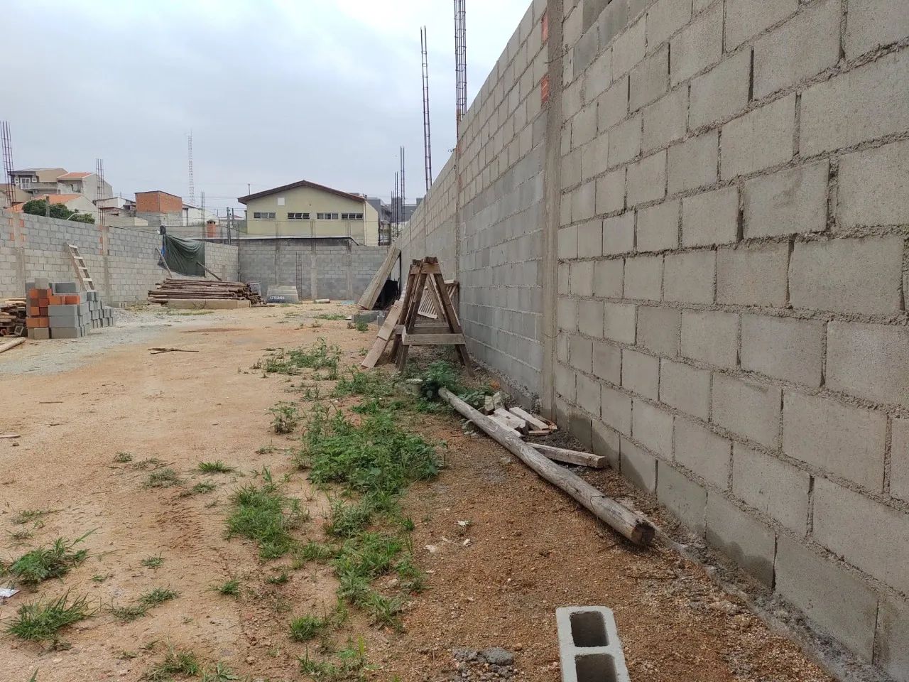 Terreno à venda em Sorocaba - Jardim Piratininga