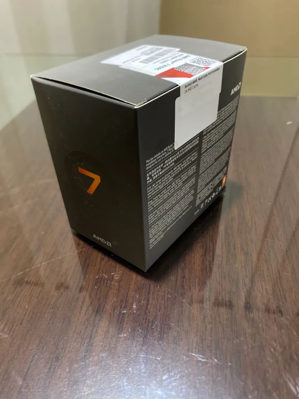 Processador Ryzen 7 8700G - lacrado  - Foto 3
