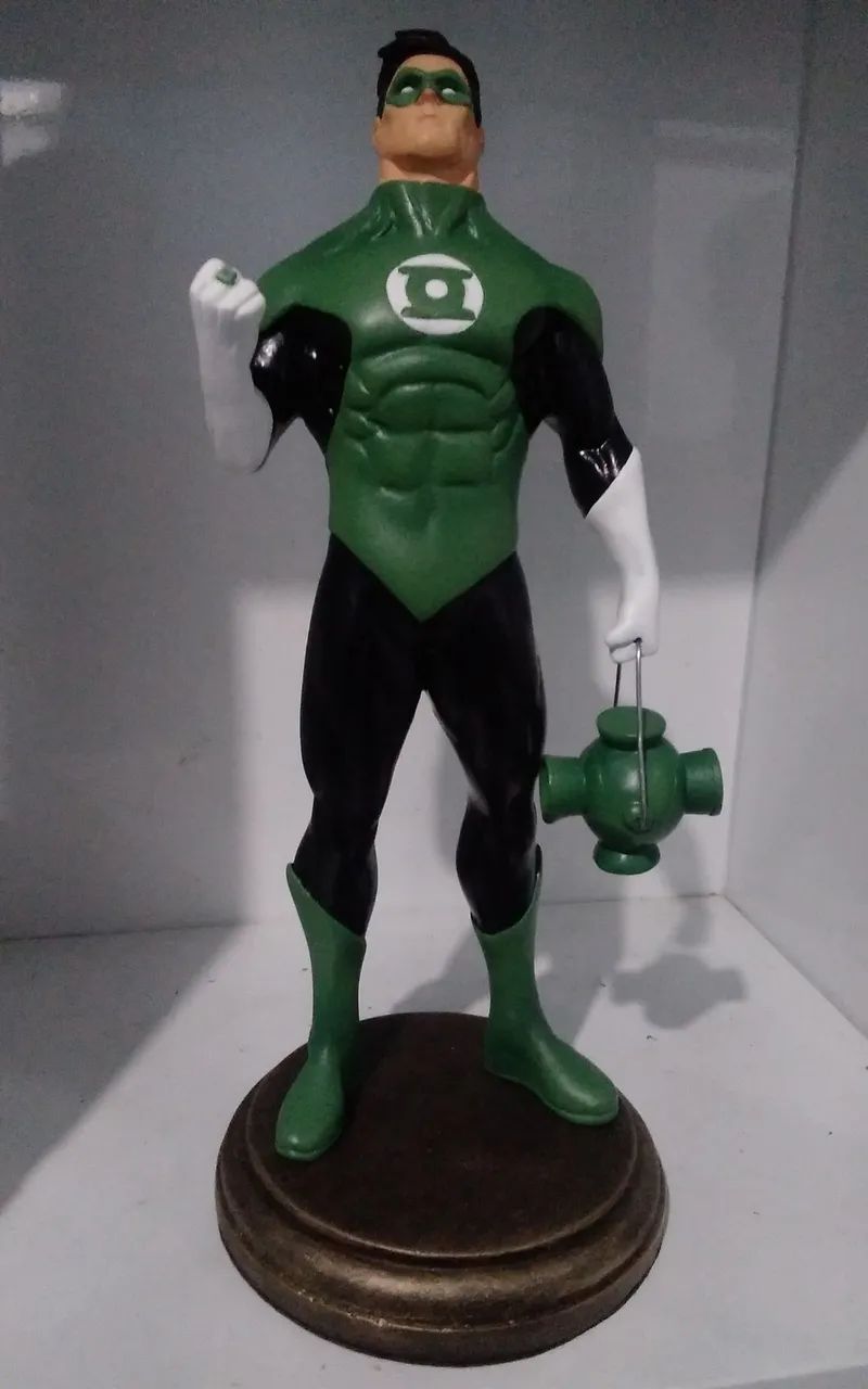 Lanterna verde 30 cm. Resina 