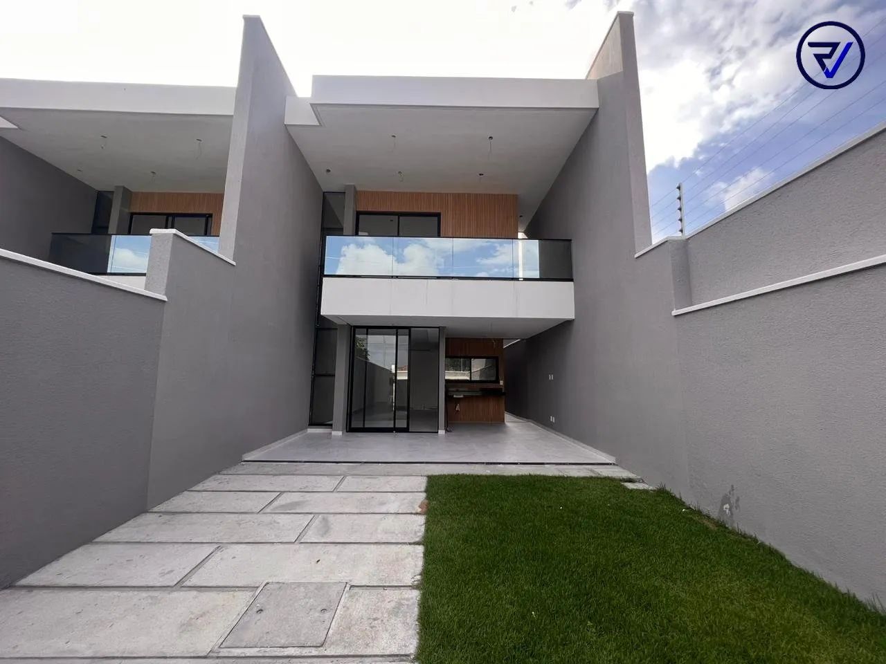 VENDA - CASA DUPLEX NO Royal Ville Eusébio