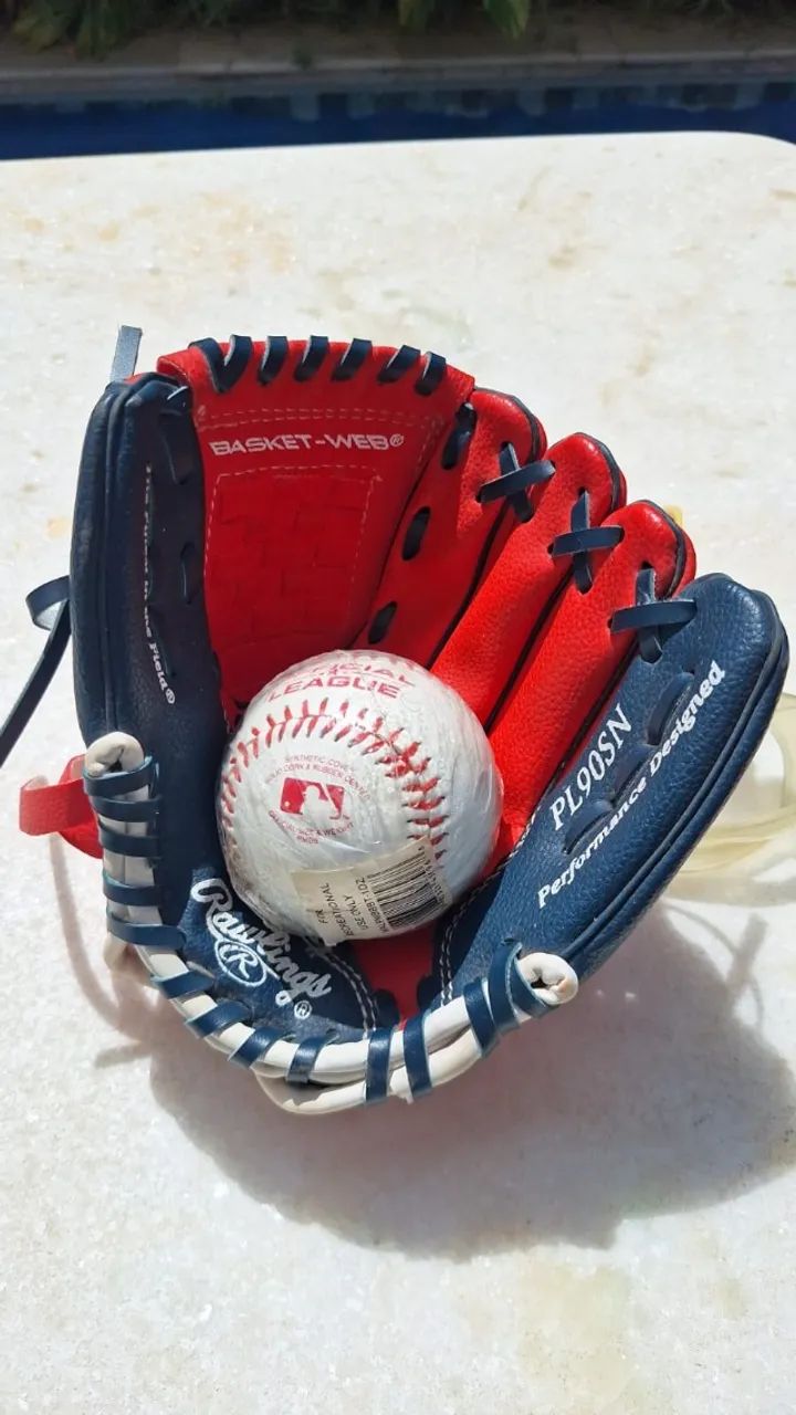 LUVA BASEBAL INFANTIL + BOLA