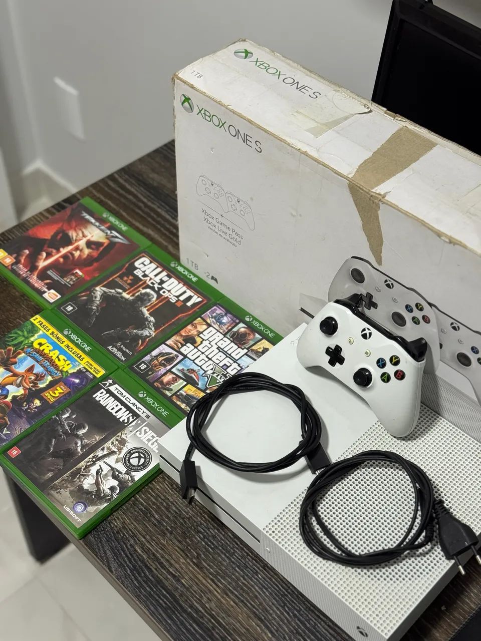 Vendo Xbox one S 1tb - Foto 2