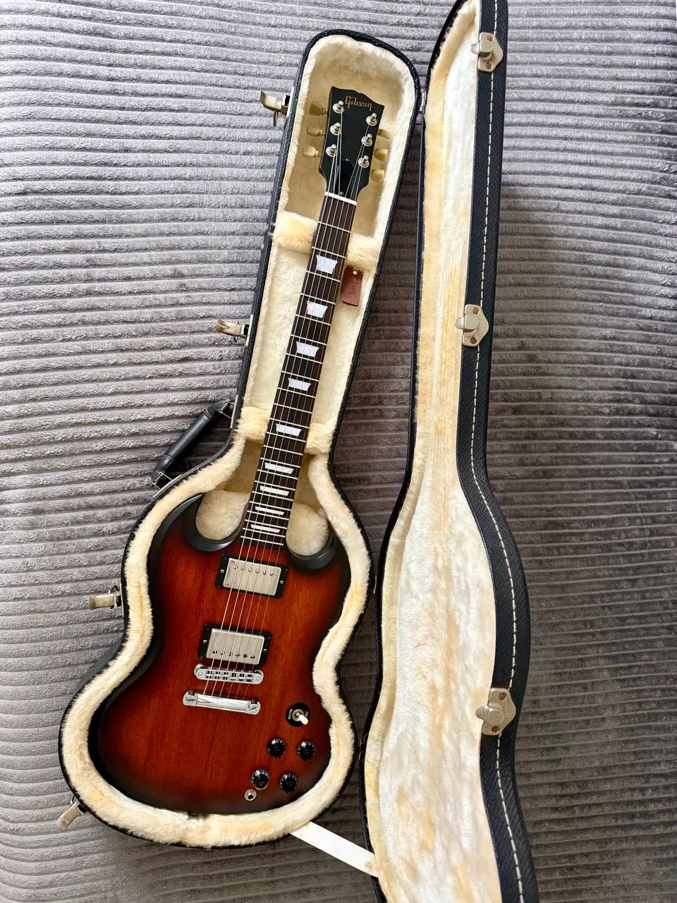 gibson sg special