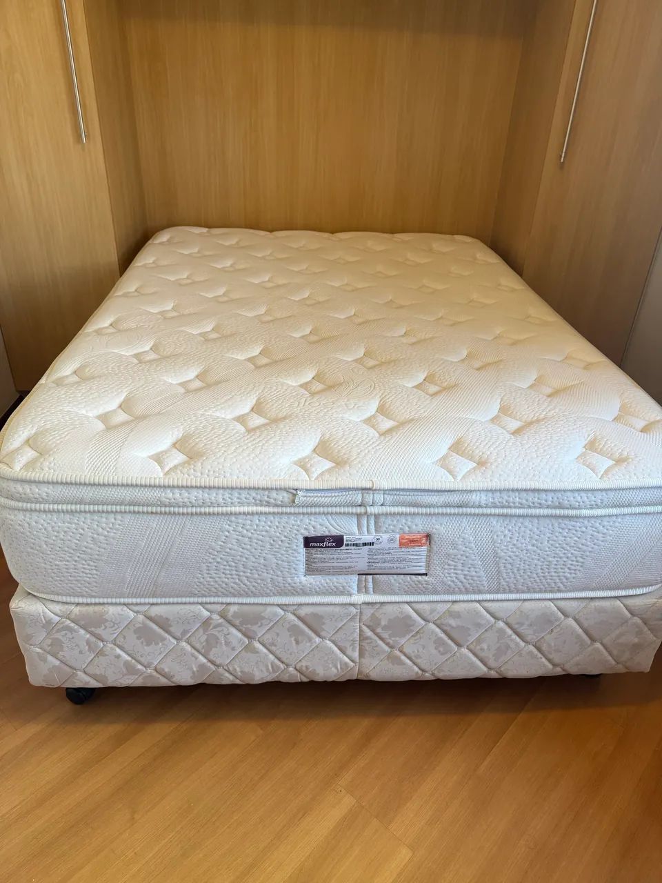 Vendo colchão casal maxflex