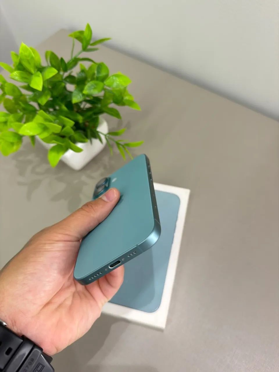 iPhone 16  - Foto 4