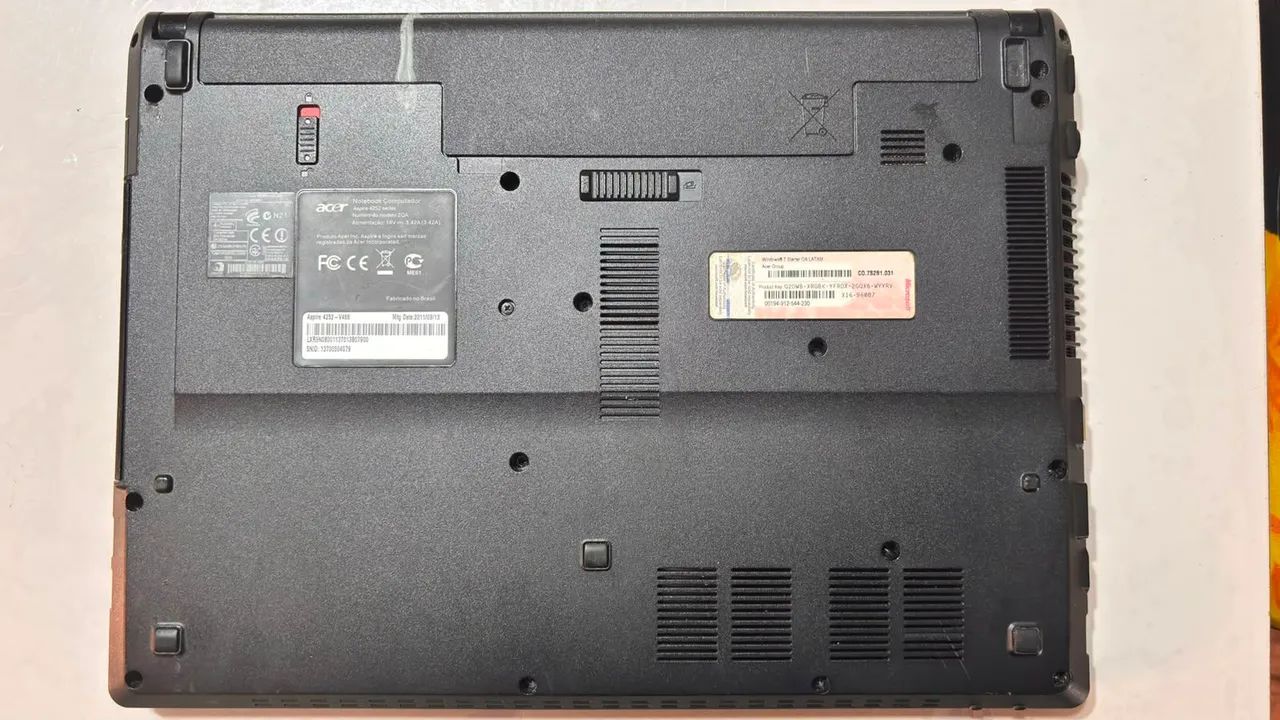 Notebook Acer Aspire 4252 ZQA - Foto 4